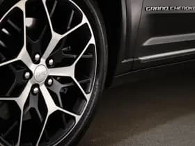 Jeep Grand Cherokee thumbnail 23