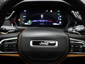 Jeep Grand Cherokee thumbnail 38