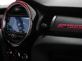 MINI Cooper thumbnail 4