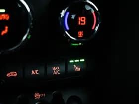 MINI Cooper thumbnail 7