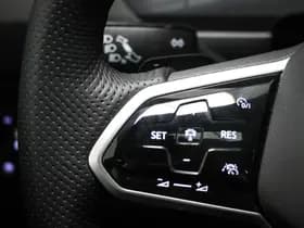 Volkswagen Tiguan thumbnail 33