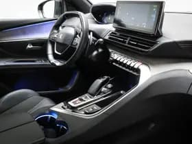 Peugeot 3008 thumbnail 3