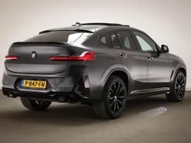 BMW X4 thumbnail 2