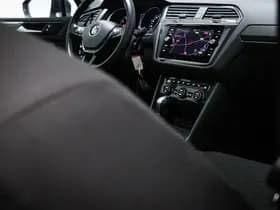 Volkswagen Tiguan thumbnail 12