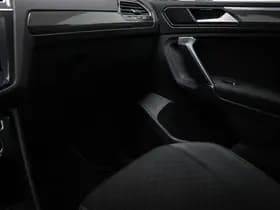 Volkswagen Tiguan thumbnail 34