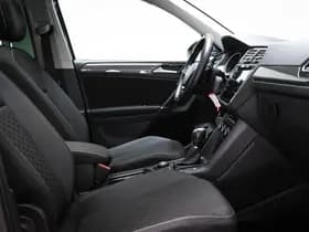 Volkswagen Tiguan thumbnail 8