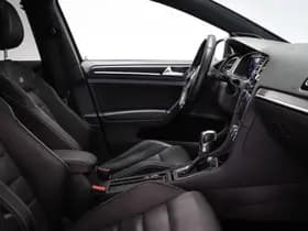 Volkswagen Golf thumbnail 11