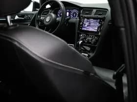 Volkswagen Golf thumbnail 16