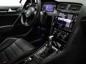 Volkswagen Golf thumbnail 3