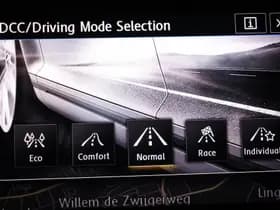 Volkswagen Golf thumbnail 43