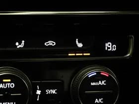 Volkswagen Golf thumbnail 6