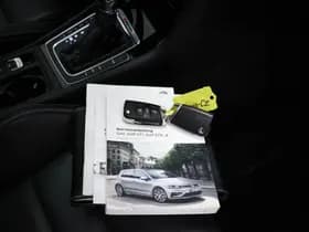 Volkswagen Golf thumbnail 59