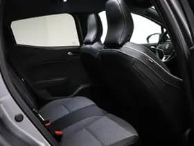 Renault Clio thumbnail 10