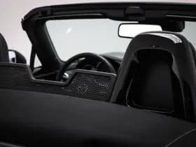 Mazda MX-5 thumbnail 6