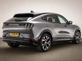 Ford Mustang Mach-E thumbnail 2