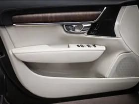 Volvo S90 thumbnail 36