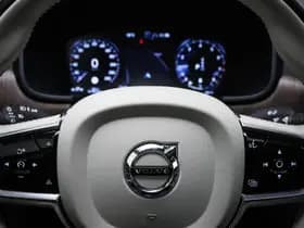 Volvo S90 thumbnail 43