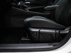 Nissan Qashqai thumbnail 30