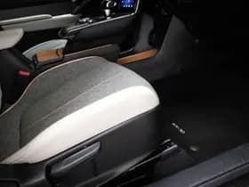 Mazda MX-30 thumbnail 12