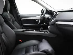 Volvo XC90 thumbnail 11