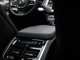 Volvo XC90 thumbnail 3