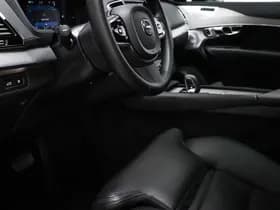 Volvo XC90 thumbnail 36