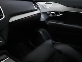 Volvo XC90 thumbnail 41