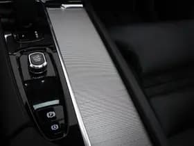 Volvo XC90 thumbnail 43