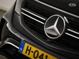 Mercedes-Benz EQC thumbnail 17