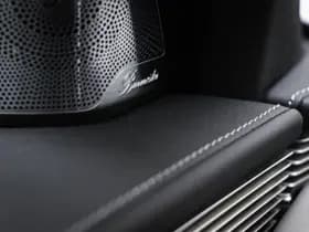 Mercedes-Benz EQC thumbnail 36