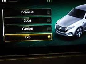Mercedes-Benz EQC thumbnail 45