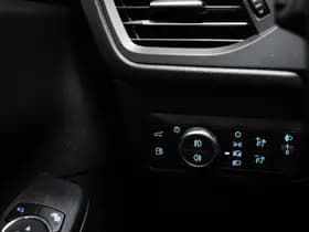 Ford Kuga thumbnail 37