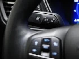 Ford Kuga thumbnail 39