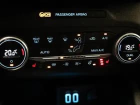 Ford Kuga thumbnail 46