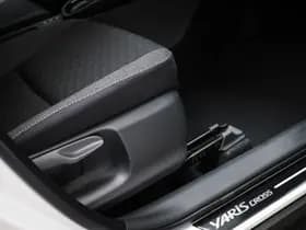 Toyota Yaris Cross thumbnail 11