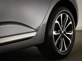 Renault Clio thumbnail 18