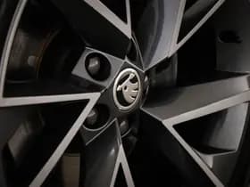 Škoda Superb thumbnail 31