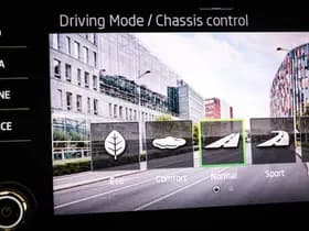 Škoda Superb thumbnail 47