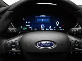 Ford Kuga thumbnail 38