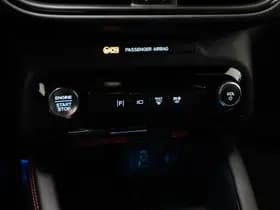 Ford Kuga thumbnail 42