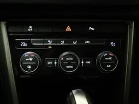 Volkswagen T-Roc thumbnail 32