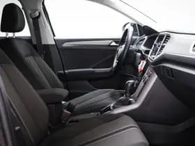 Volkswagen T-Roc thumbnail 7
