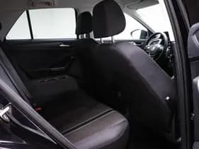 Volkswagen T-Roc thumbnail 10