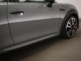 MINI Cooper thumbnail 26