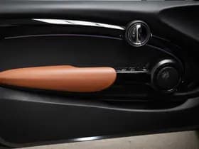 MINI Cooper thumbnail 28