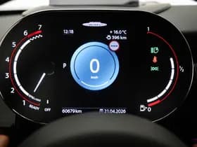 MINI Cooper thumbnail 8