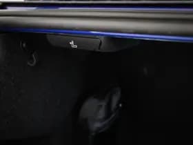 BMW M4 thumbnail 17