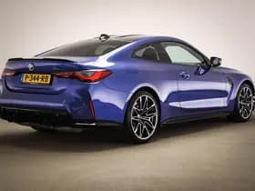 BMW M4 thumbnail 3