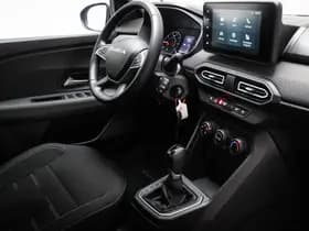 Dacia Sandero thumbnail 3