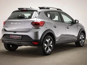 Dacia Sandero Stepway thumbnail 2